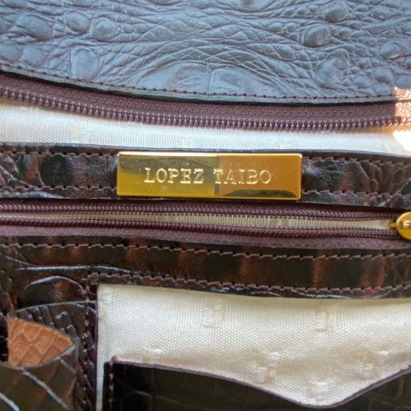 Lopez Taibo crocodile embossed tote shoulder bag - Picture 8 of 11